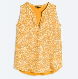 Plus size women's blouse